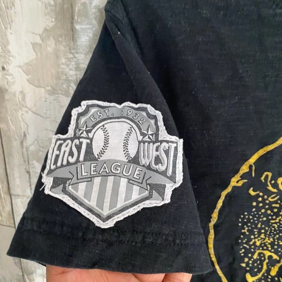 K C Monarchs national negro league baseball black t-shirt S - Picture 3 of 7